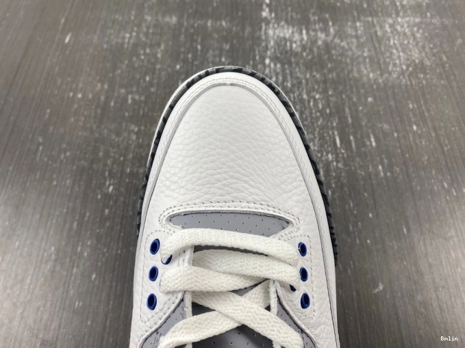 Boostmaster lin CT8532-140 Midnight Jordan Navy 3 Air 0705